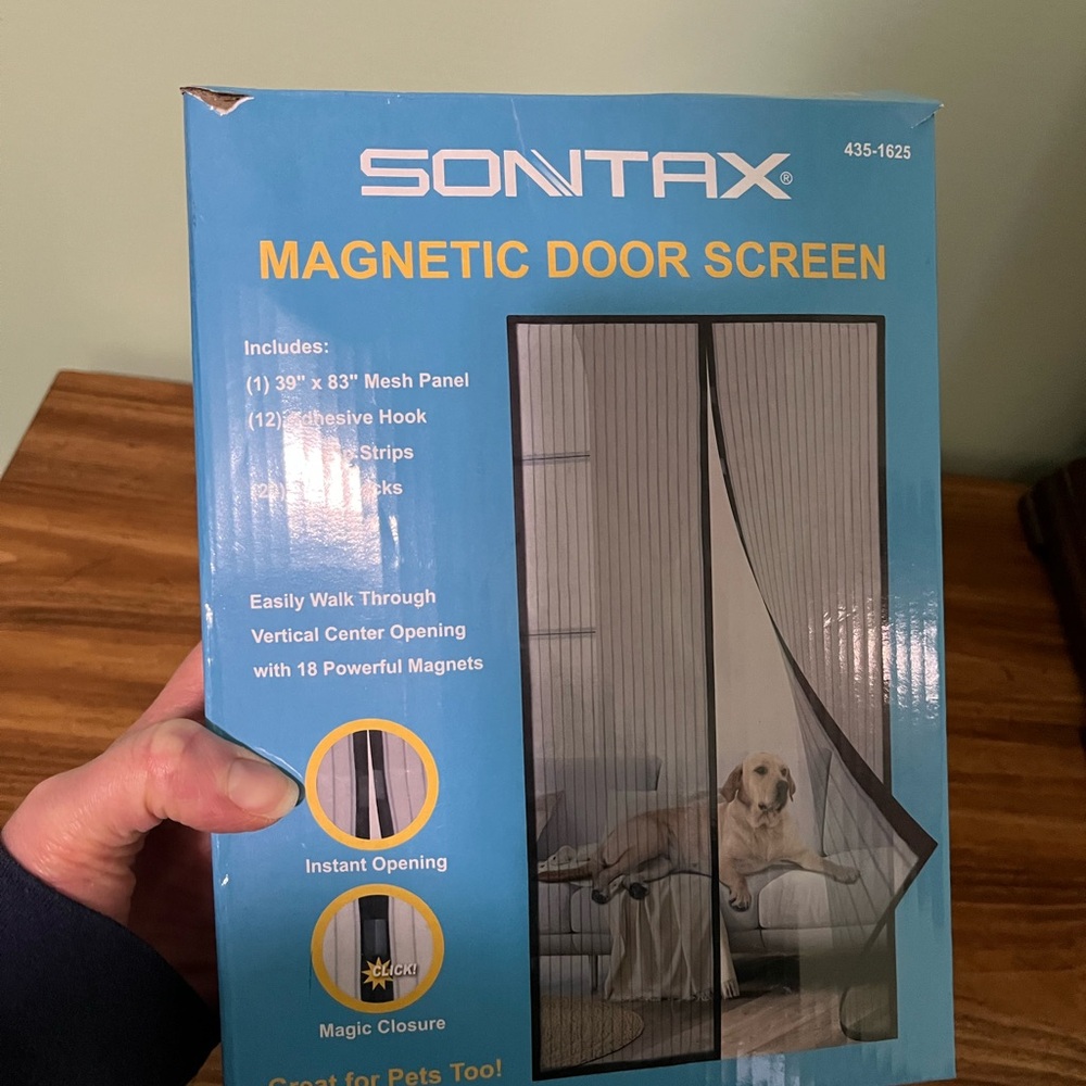Magnetic Screen Door with Hook and Loop Strips NWT